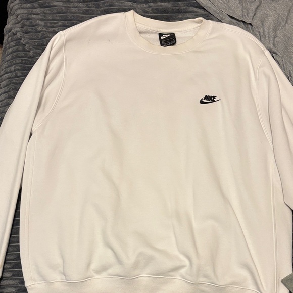 Nike Other - Nike Men's White Crewneck Sweater